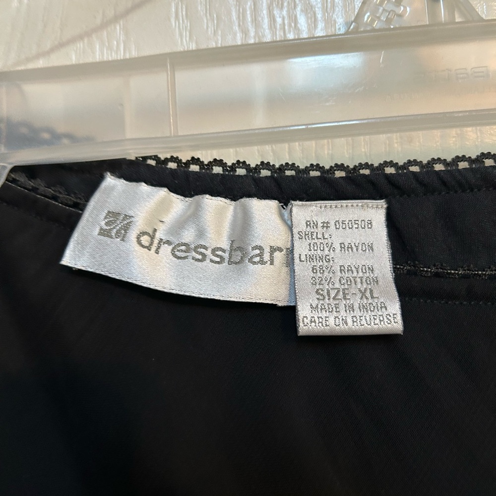 Dressbarn Vintage Black Maxi Skirt with Pink and White Floral Pattern - Picture 3 of 8